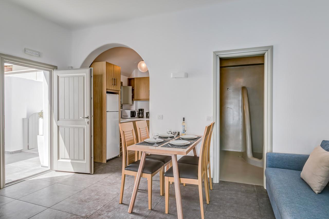 Santorini Blue Senses Villas Месария Екстериор снимка