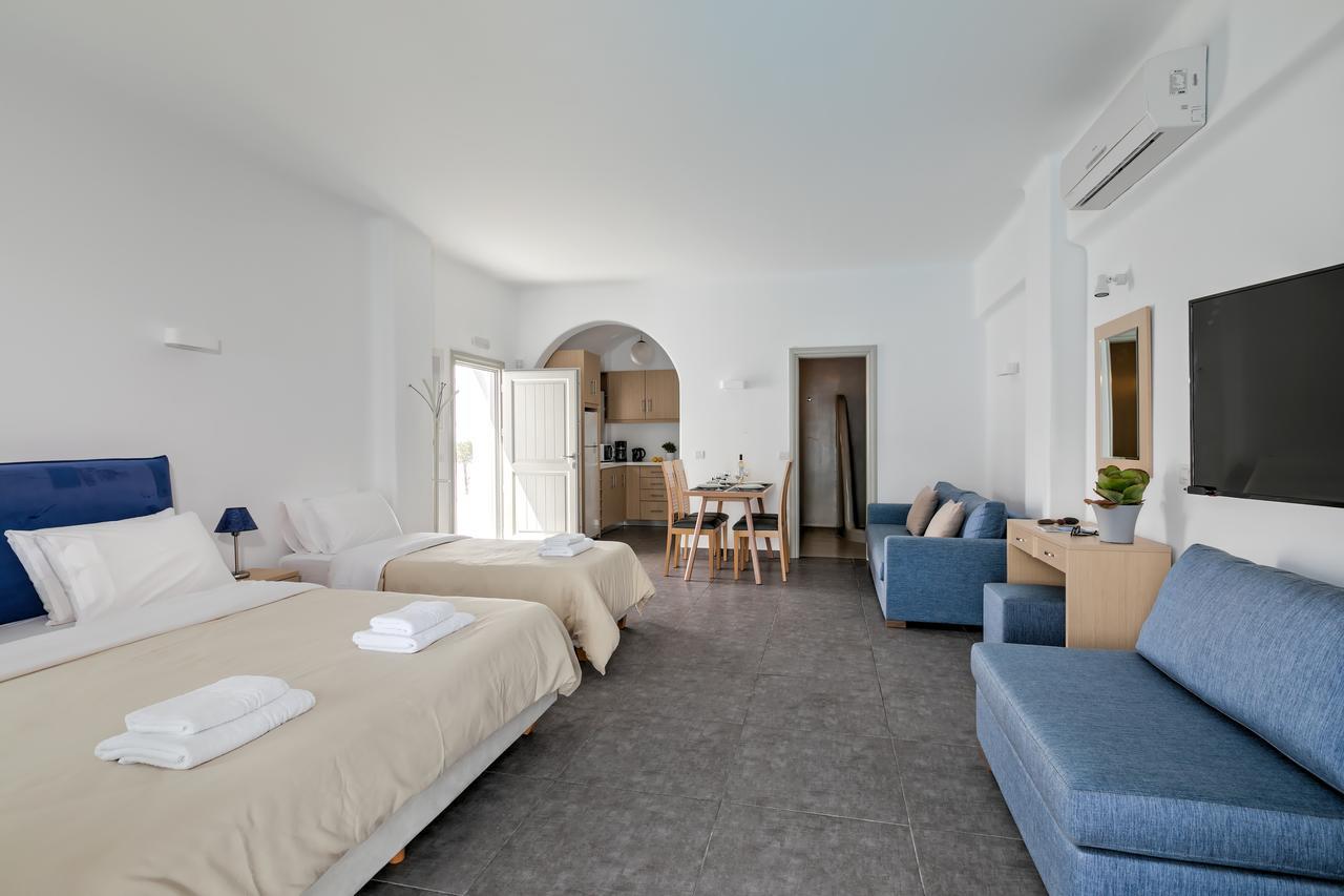 Santorini Blue Senses Villas Месария Екстериор снимка